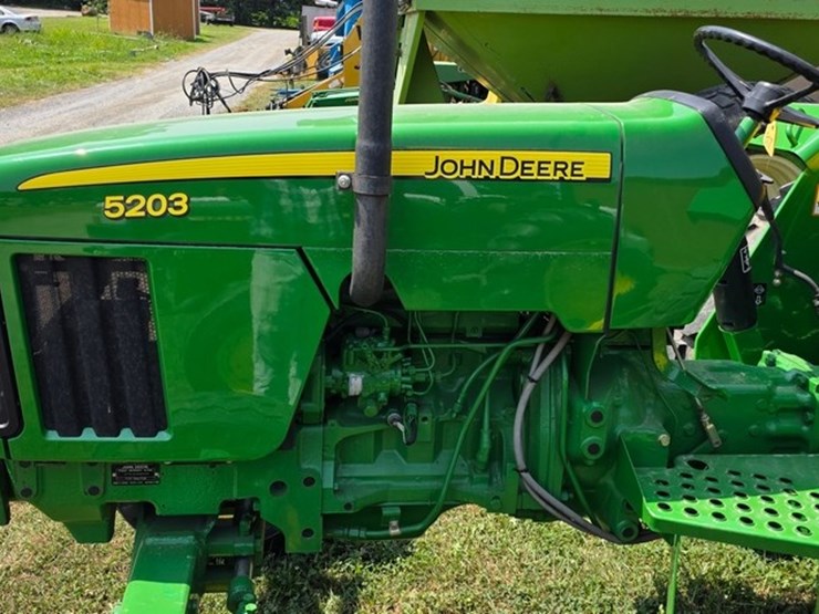 john-deere-5203-image-9
