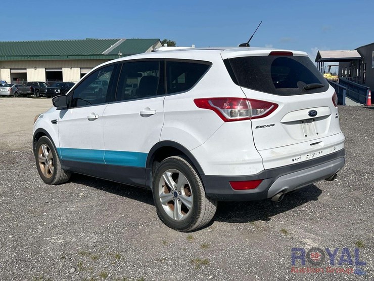 2015-ford-escape-image-4