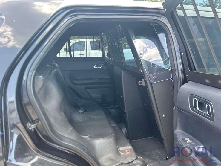 2016-ford-explorer-image-20