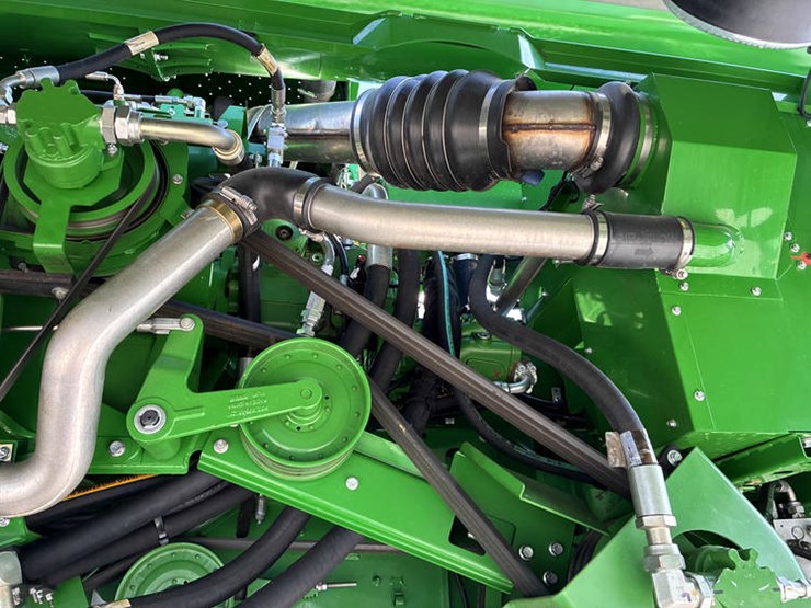 2016-john-deere-s680-image-64