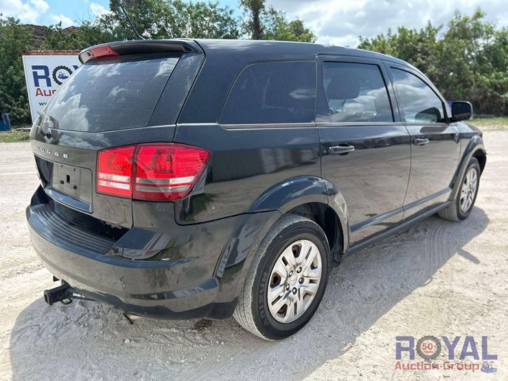 2014-dodge-journey-image-3