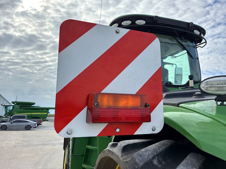 2018-john-deere-9620-image-35