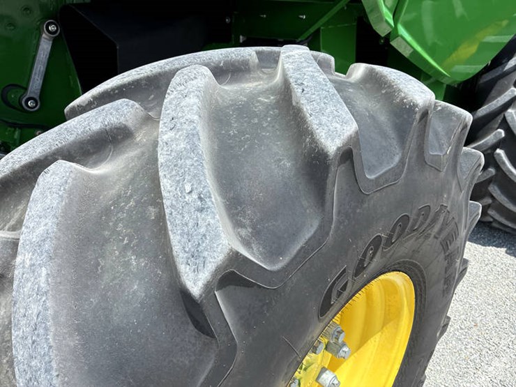 2023-john-deere-s780-image-53