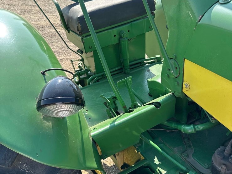 john-deere-630-image-5