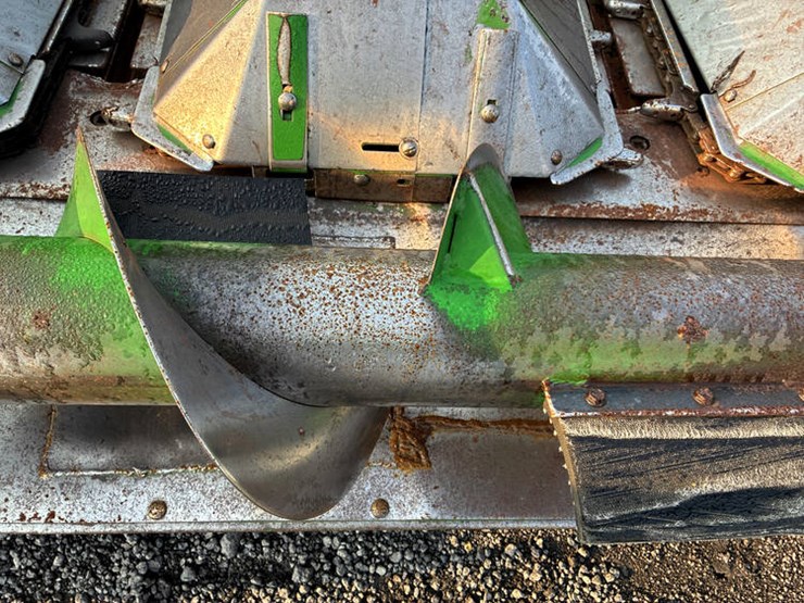 john-deere-643-image-28