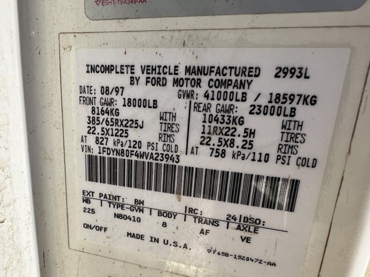1998-ford-l8501-image-32