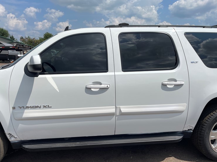 2007-gmc-yukon-xl-image-6