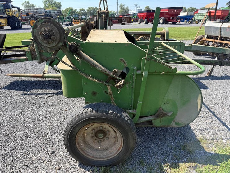 john-deere-14t-image-13