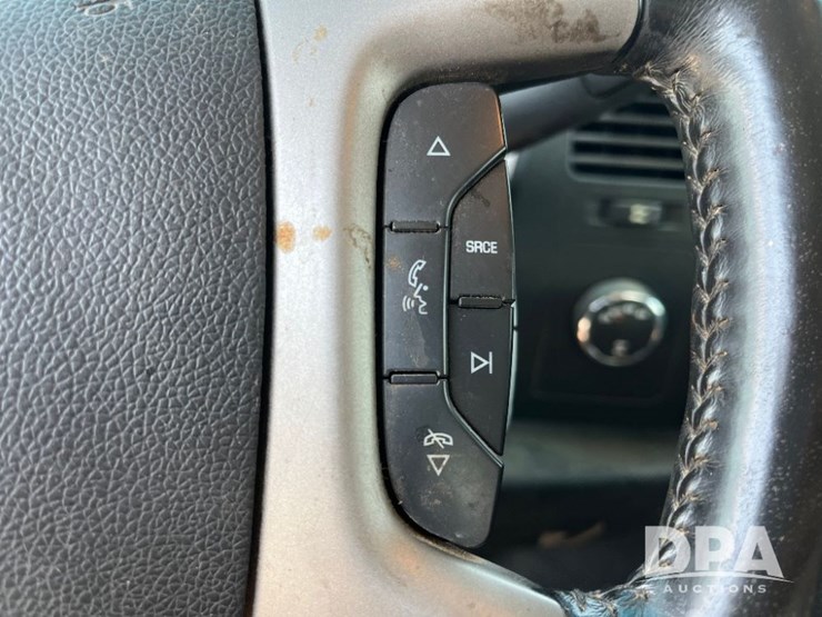 2013-chevrolet-silverado-image-47