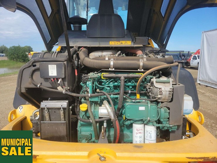 2013-volvo-l45g-image-22