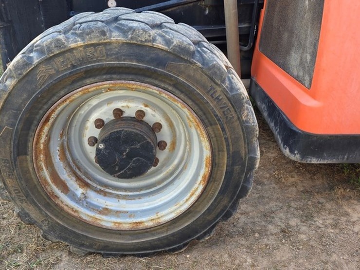 2013-jlg-g9-43a-image-13