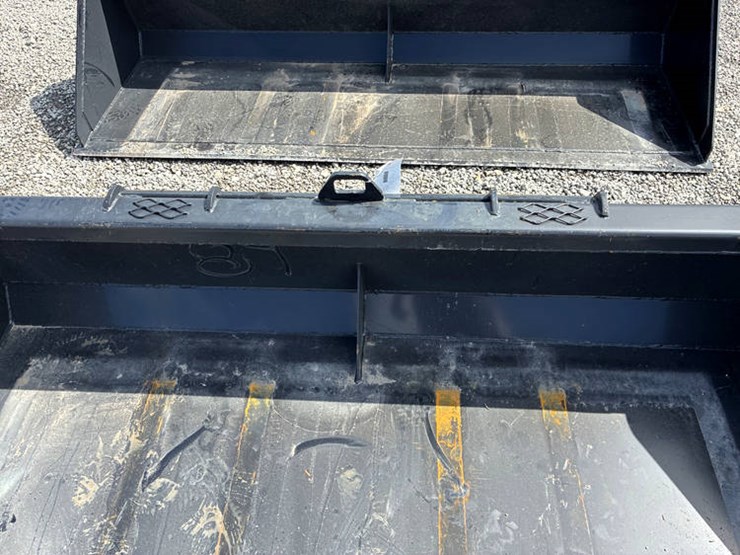 #113157-•-industrias-america-88"-skidsteer-bkt-image-5