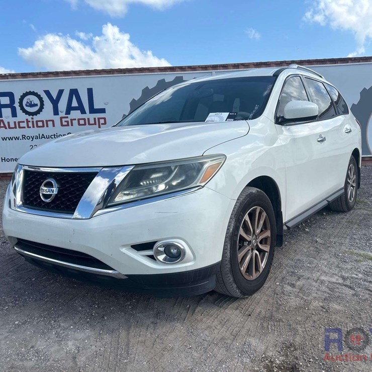 2015 NISSAN PATHFINDER