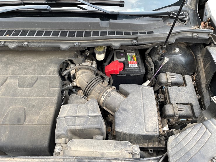 2016-ford-edge-sel-image-44