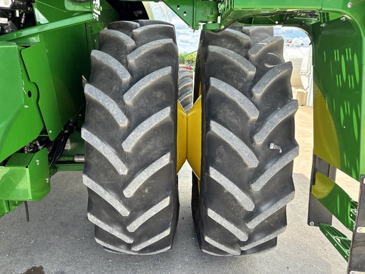 2023-john-deere-s780-image-42