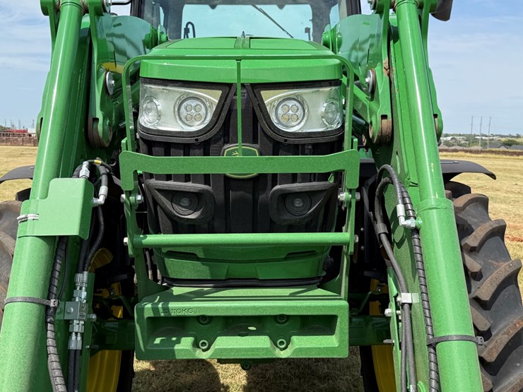 2024-john-deere-6155r-image-8
