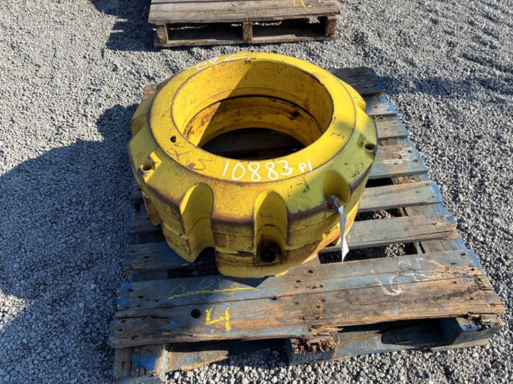 #10883-•-4x-jd-450lb-whl-wts-image-1