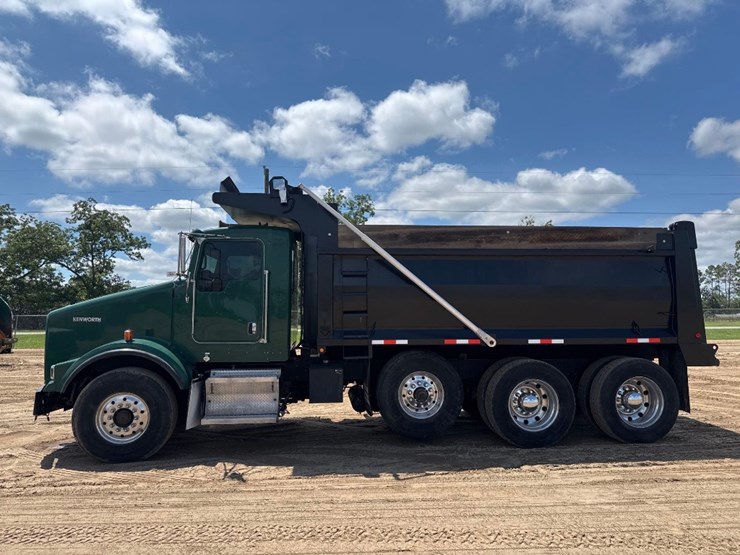 2007-kenworth-t800-image-1