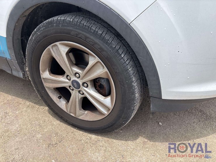 2015-ford-escape-image-27