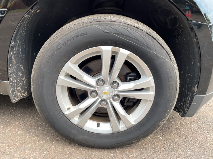 2013-chevrolet-equinox-lt-image-33