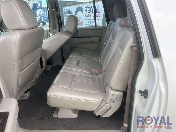 2007-ford-expedition-image-17