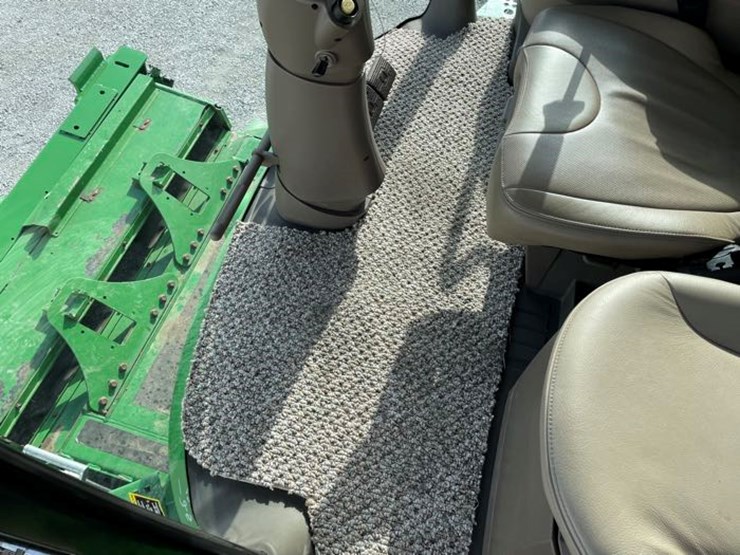 2017-john-deere-s680-image-106
