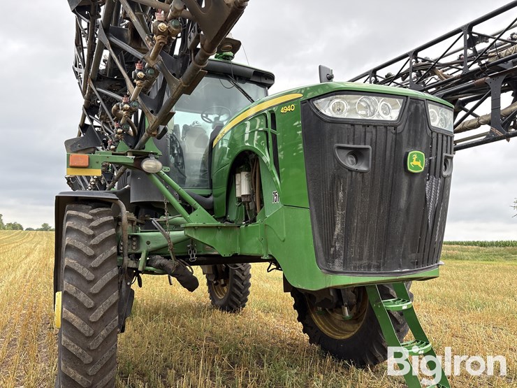 2011-john-deere-4940-image-12