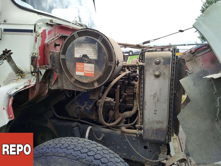 ford-9000-image-15