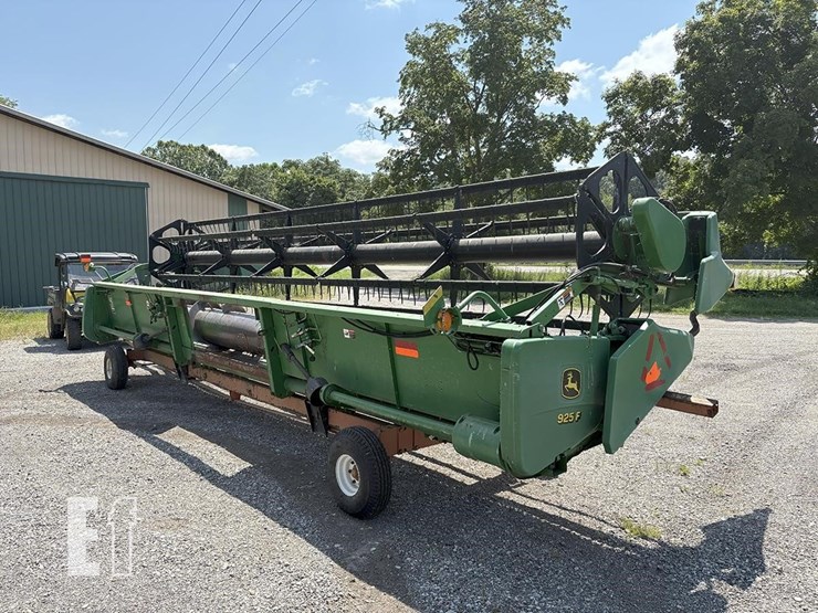 john-deere-925f-image-11