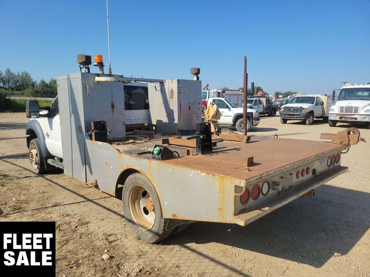 2011-ford-f450-image-2