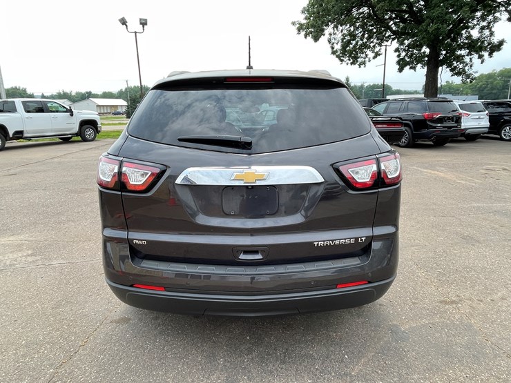 2014-chevrolet-traverse-image-6