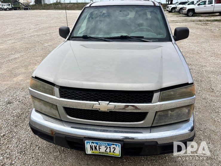 2004-chevrolet-colorado-ls-image-3