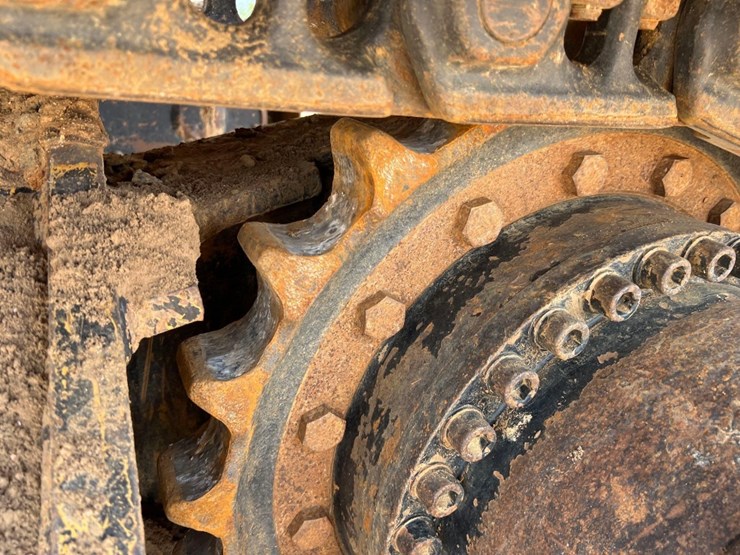2017-caterpillar-336fl-image-10