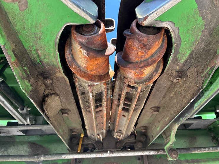 2013-john-deere-612c-image-48