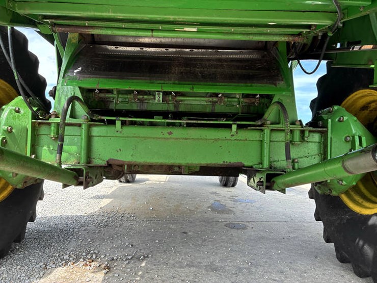 1983-john-deere-6620-image-16