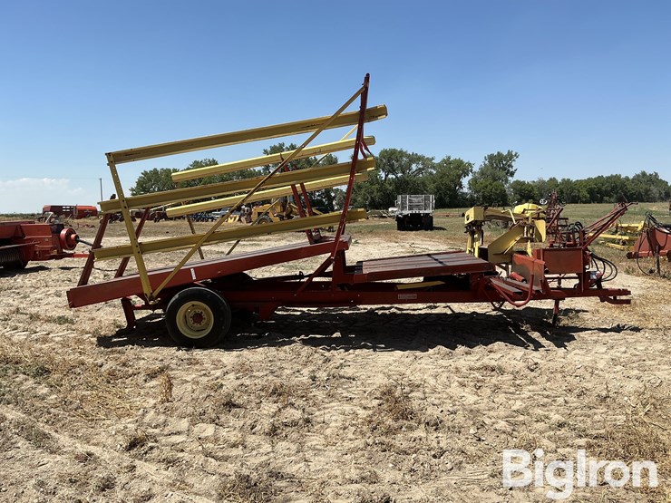 new-holland-1002-image-4