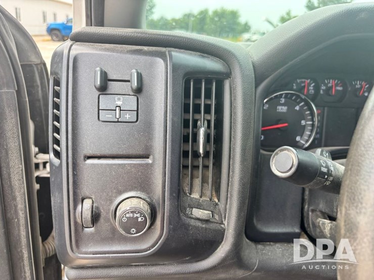 2015-chevrolet-2500hd-image-72