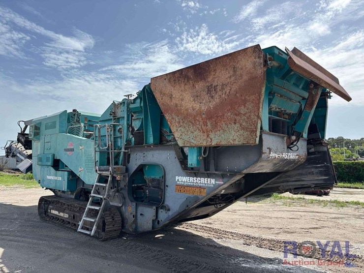 2015-powerscreen-trakpactor-320-image-4