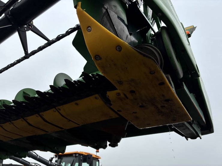2013-john-deere-635f-image-38