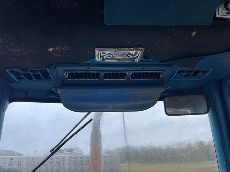 ford-tractor-image-13