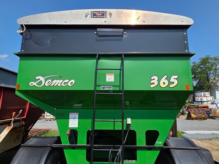 demco-365-image-28