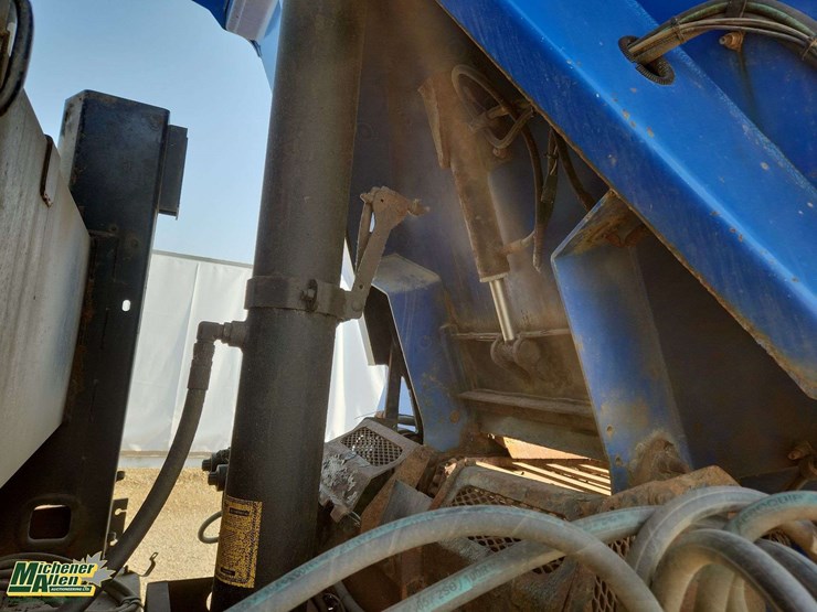 2012-international-workstar-7600-image-26