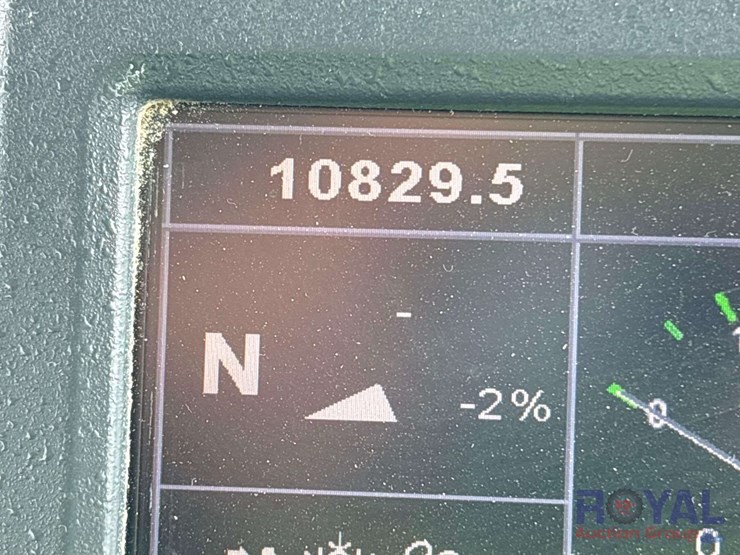 deere-410e-image-26