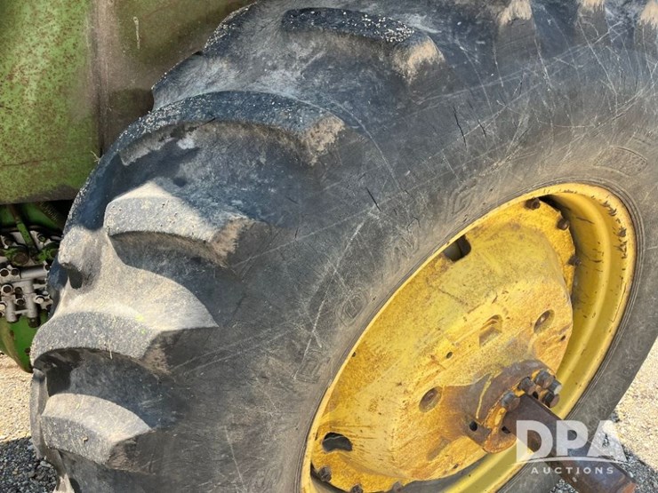 john-deere-4630-image-50