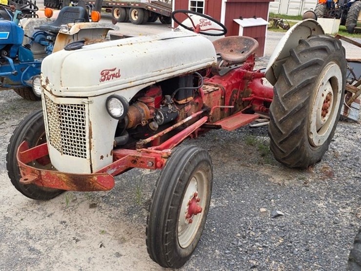 ford-8n-image-2