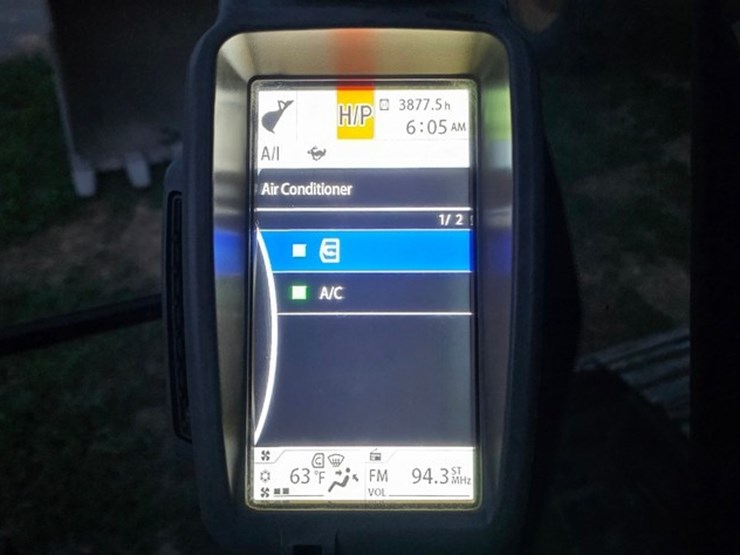2013-deere-160g-lc-image-88