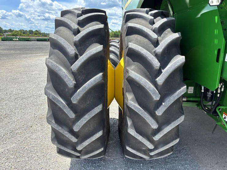 2023-john-deere-s780-image-37