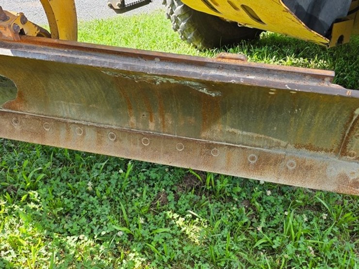2009-caterpillar-140m-vhp-image-14