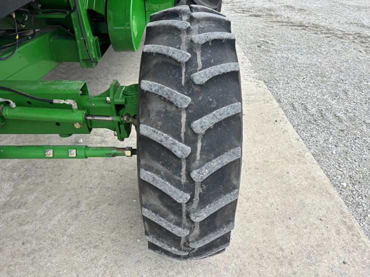 2001-john-deere-9550-image-46