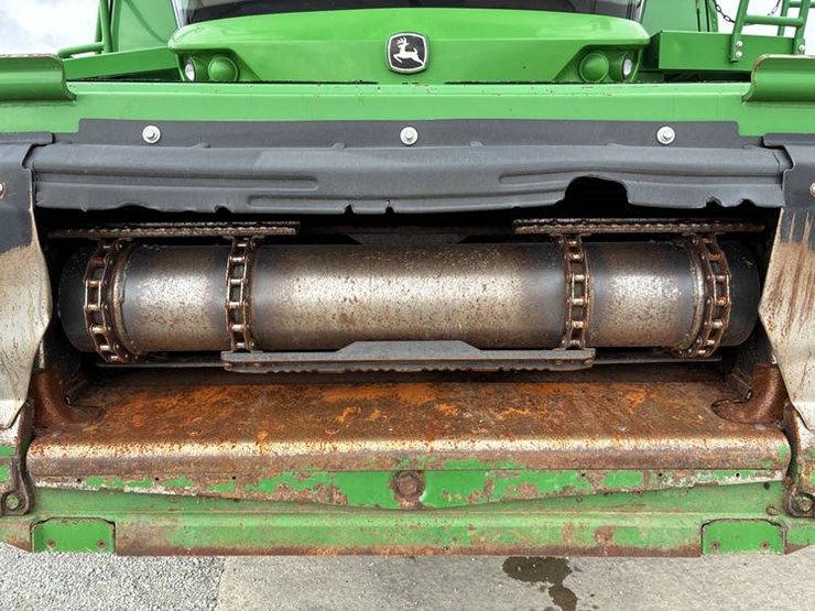 2014-john-deere-s680-image-13